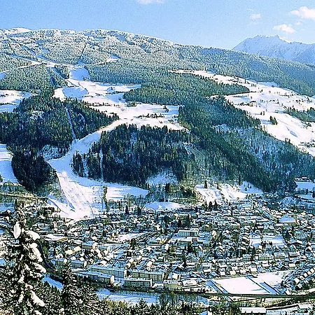 独立二代酒店 *