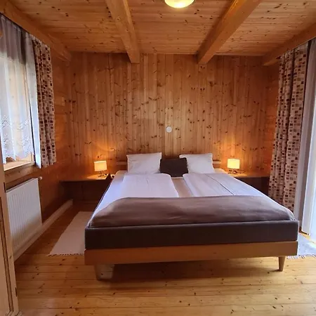 公寓 独立二代酒店 *