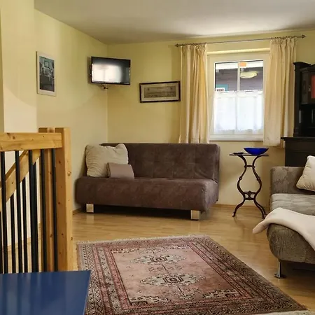 公寓 独立二代酒店 *